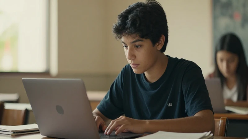 Estudiante mexicano estudia con luz cálida